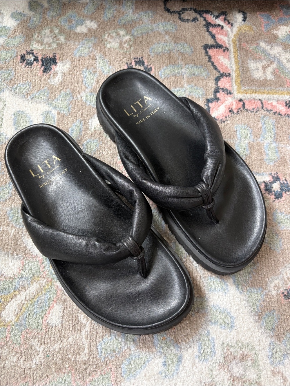 Lita by Ciara • Puffy Leather Chunky Sandal (Size 6)